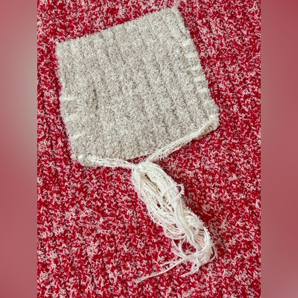 NWOT POL Camille V Neck Colorblock Distressed Oversized Sweater - Picture 7 of 8